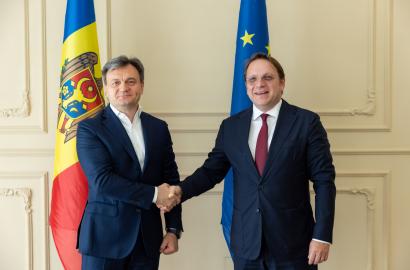 Premierul Dorin Recean, după întrevederea cu Olivér Várhelyi - 3
